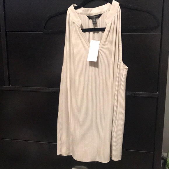 Banana Republic Tops - Petite XS top! Banana Republic